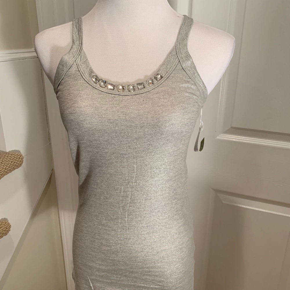 NWT, shimmery silver tank w embellishment